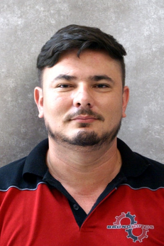 Junior -  - Bruno Motos