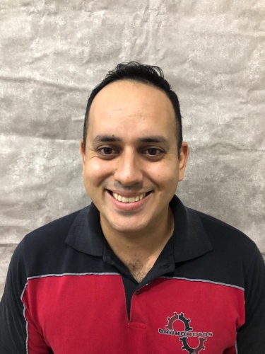 Tiago Cassiano -  - Bruno Motos